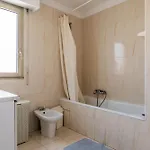 Flat With Swimming Pool Close To The Sea Appartement