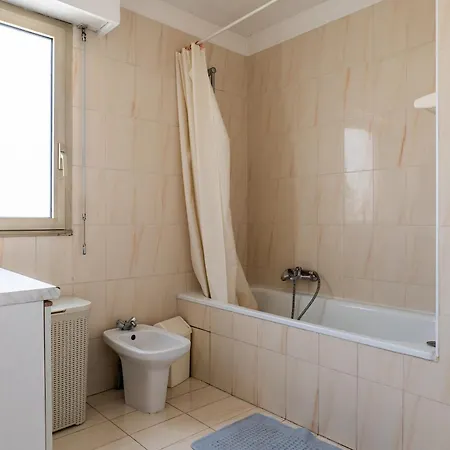 Flat With Swimming Pool Close To The Sea * Cagnes-sur-Mer